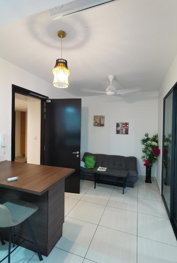 Appartement Almas Puteri Harbour à Nusajaya  Extérieur photo