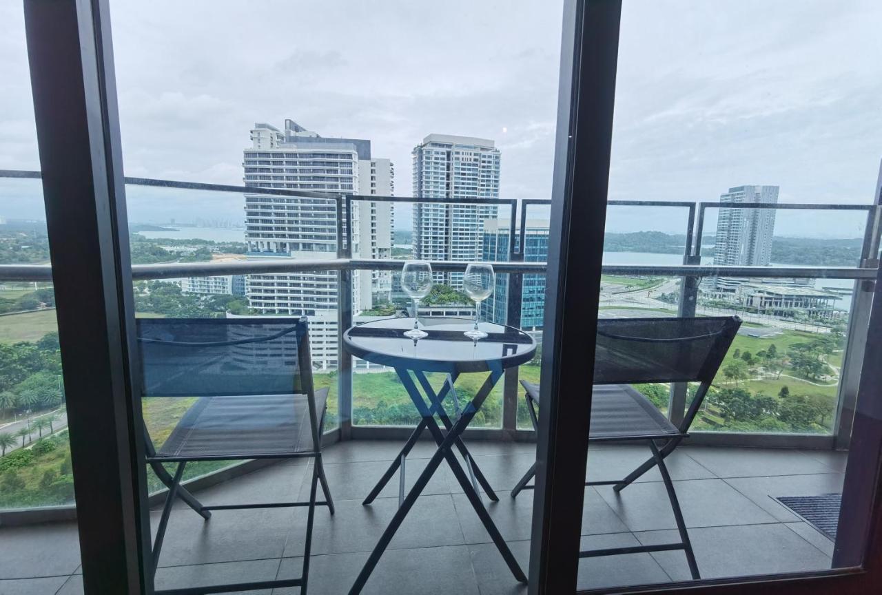 Appartement Almas Puteri Harbour à Nusajaya  Extérieur photo