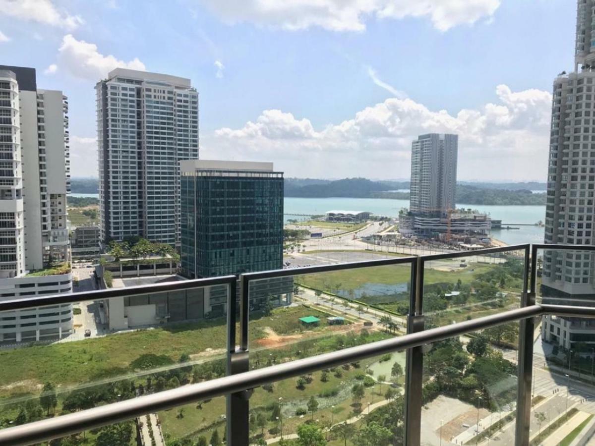 Appartement Almas Puteri Harbour à Nusajaya  Extérieur photo
