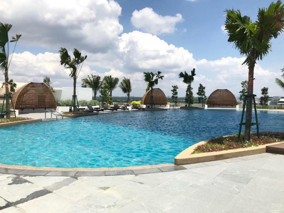 Appartement Almas Puteri Harbour à Nusajaya  Extérieur photo